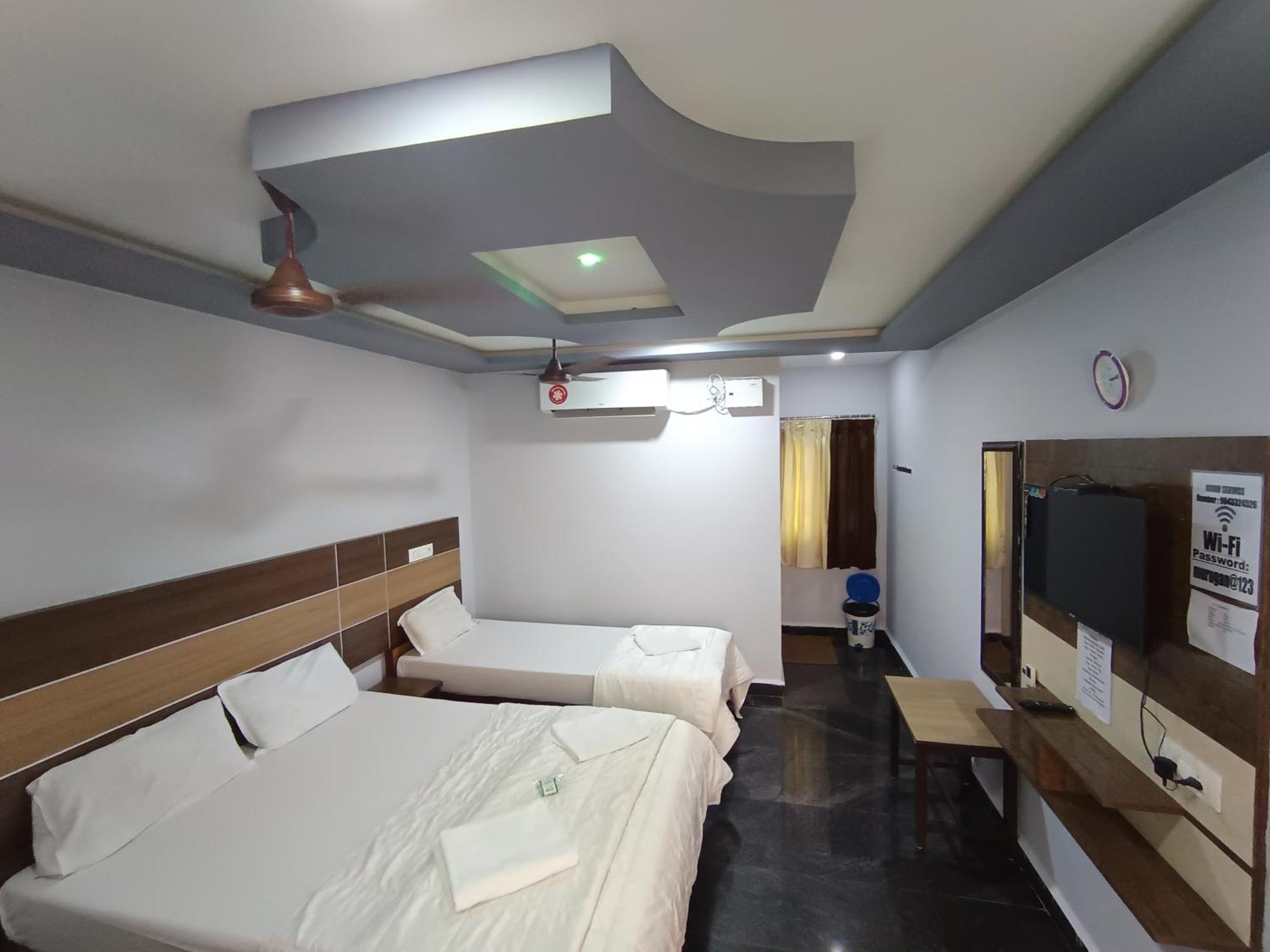 Sri Murugan Beach Paradise Hotel Mahabalipuram Exteriör bild