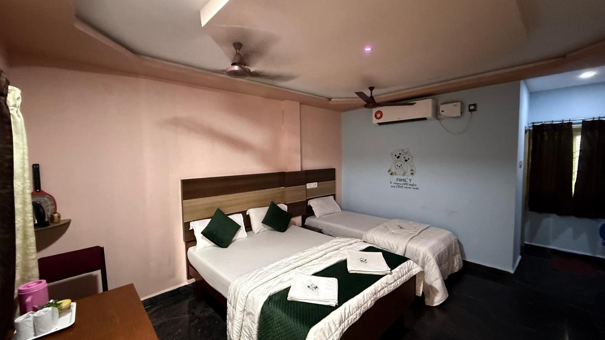 Sri Murugan Beach Paradise Hotel Mahabalipuram Exteriör bild