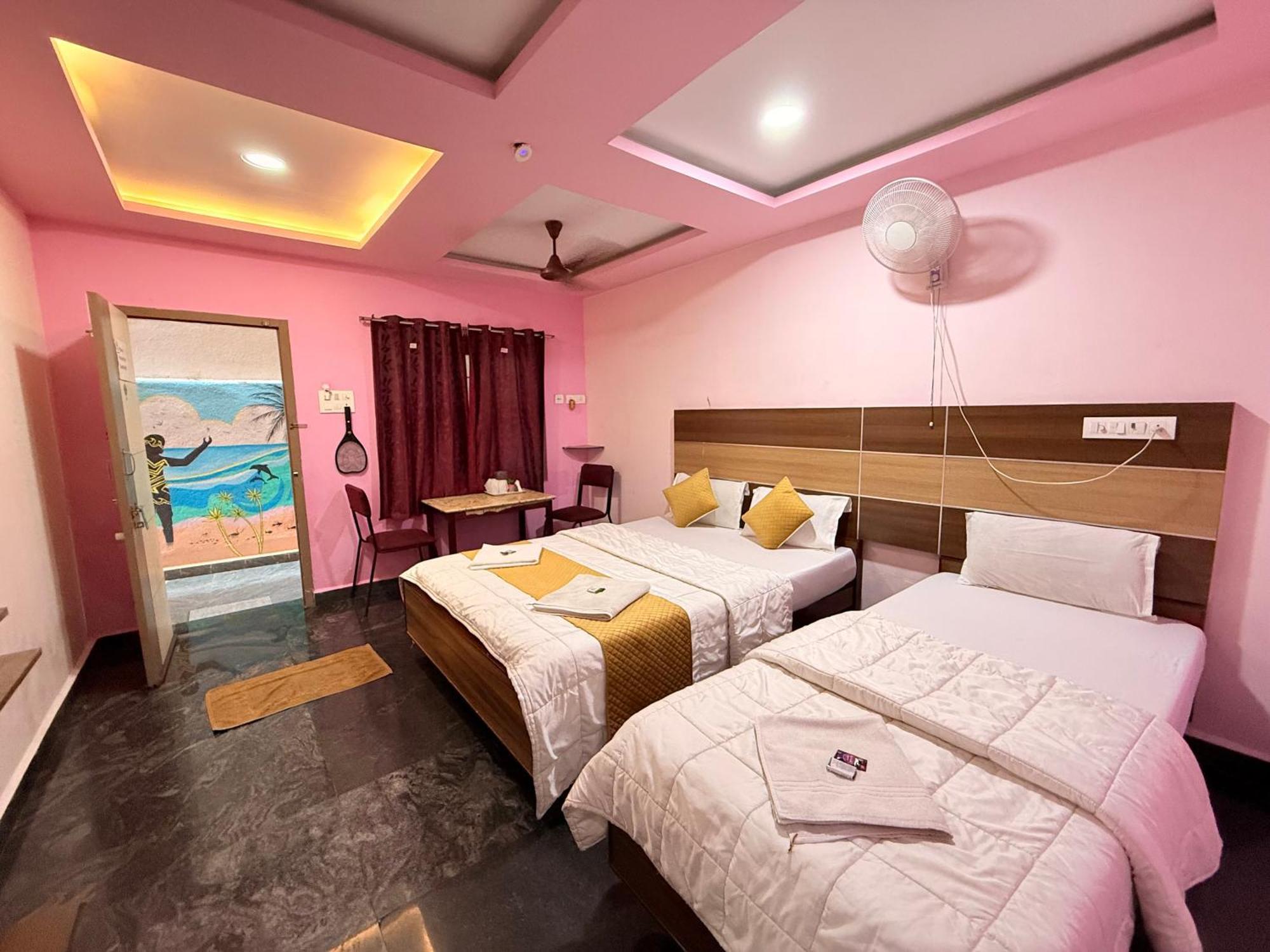 Sri Murugan Beach Paradise Hotel Mahabalipuram Exteriör bild
